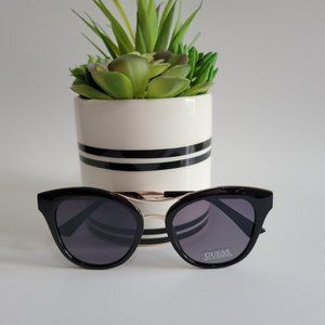 Guess Smoke Mirror Cat Eye Womens Sunglasses UV Protection NEW